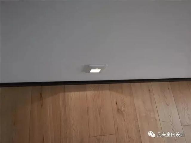 85㎡老破宅,居然榨出50m³储物空间?这才是真正的一尘不染
